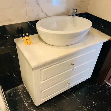 Apartament Topollino 19 *